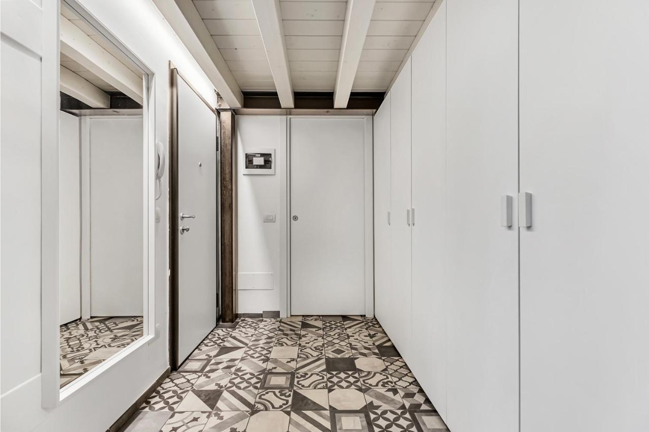Loft Spritz Nel Centro Di Milano, Via Sottocorno, Porta Vittoria Milão Exterior foto