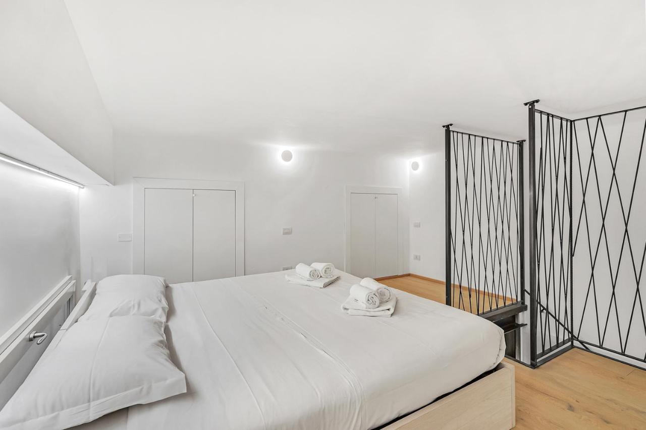 Loft Spritz Nel Centro Di Milano, Via Sottocorno, Porta Vittoria Milão Exterior foto